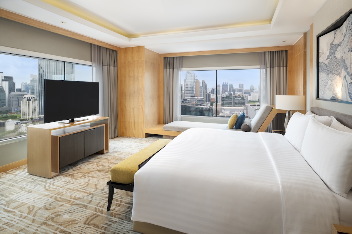 Amari Bangkok อมารี กรุงเทพ — Club One-Bedroom Corner Suite