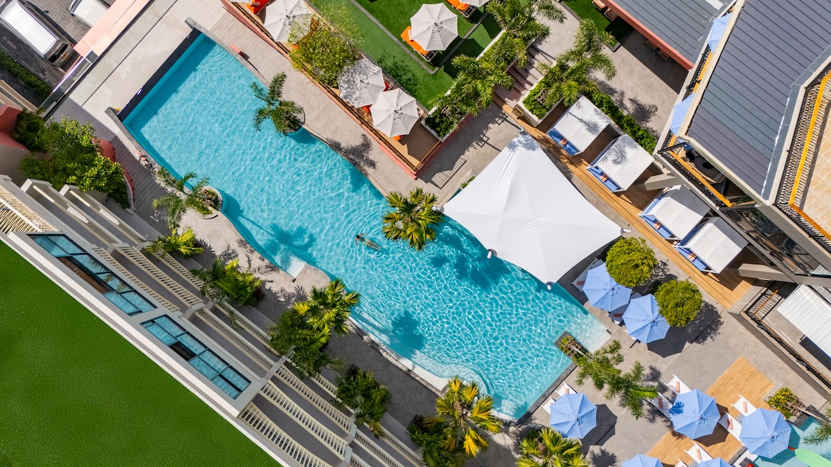 แกรนด์ เมอร์เคียว กระบี่ อ่าวนาง Grand Mercure Krabi Ao Nang — สระว่ายน้ำ