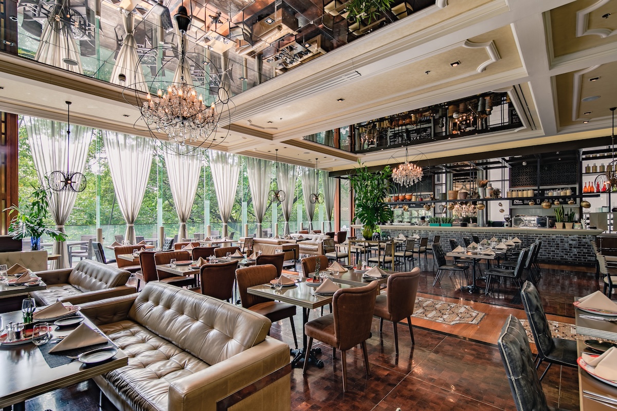 โรงแรมอินดิโก้ กรุงเทพ ถนนวิทยุ Hotel Indigo Bangkok Wireless Road by IHG — พื้นที่รับประทานอาหาร