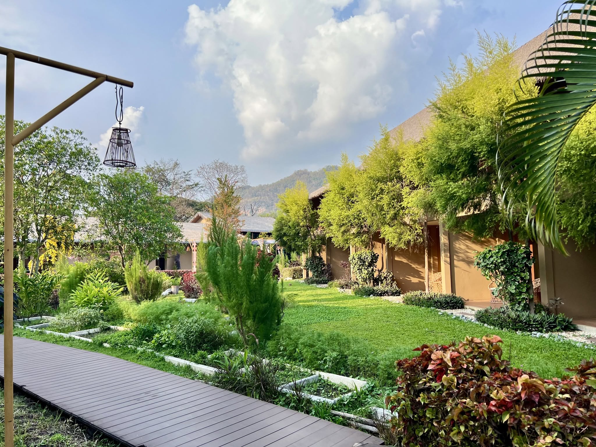 อีสาน อีสาน รีสอร์ท เขาใหญ่ Isaan Isan Resort Khaoyai — พื้นที่กลางแจ้ง