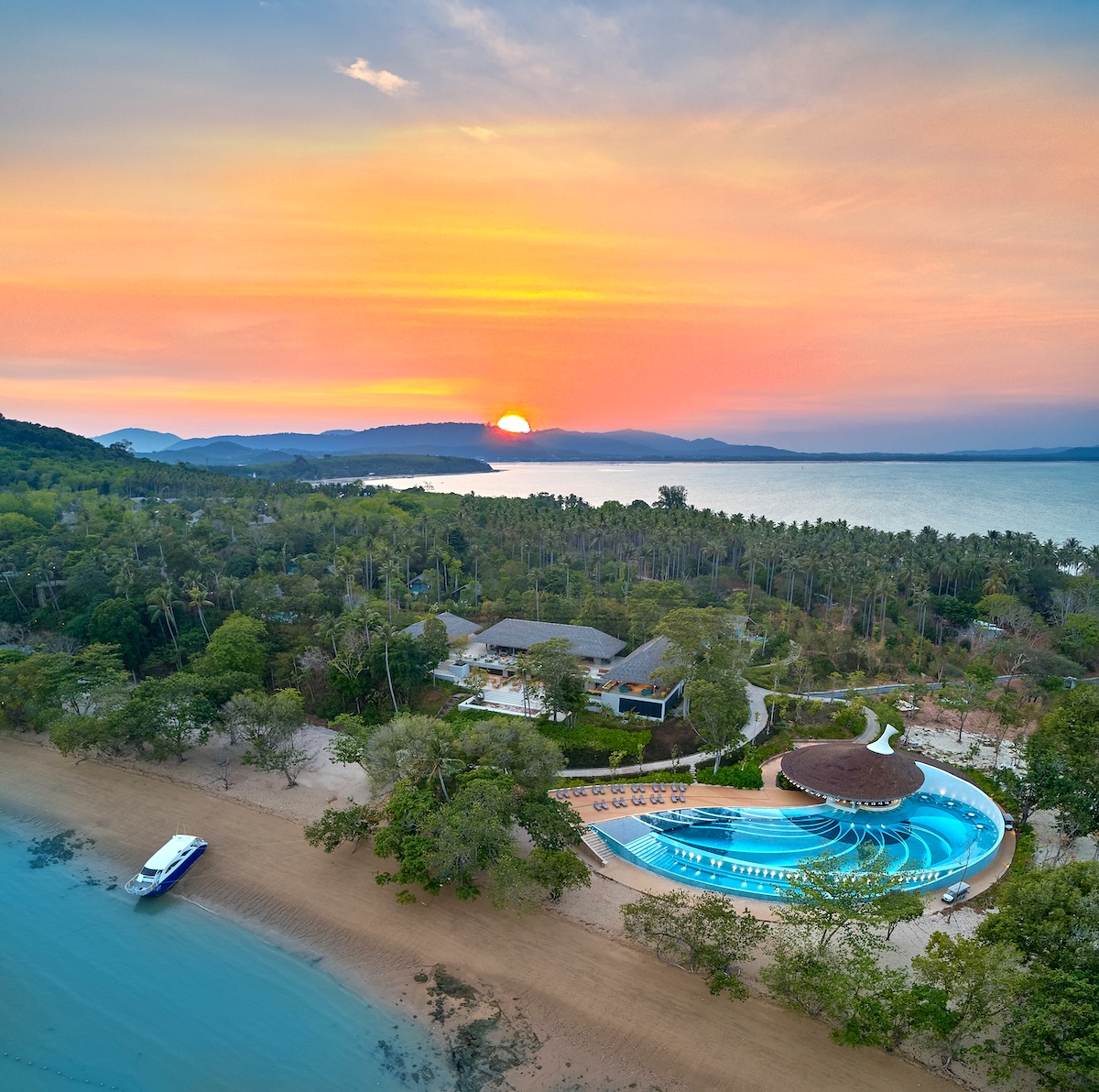 ไอส์แลนด์ เอสเคป บาย บุราส่าหรี Island Escape Burasari — ภาพภายนอก