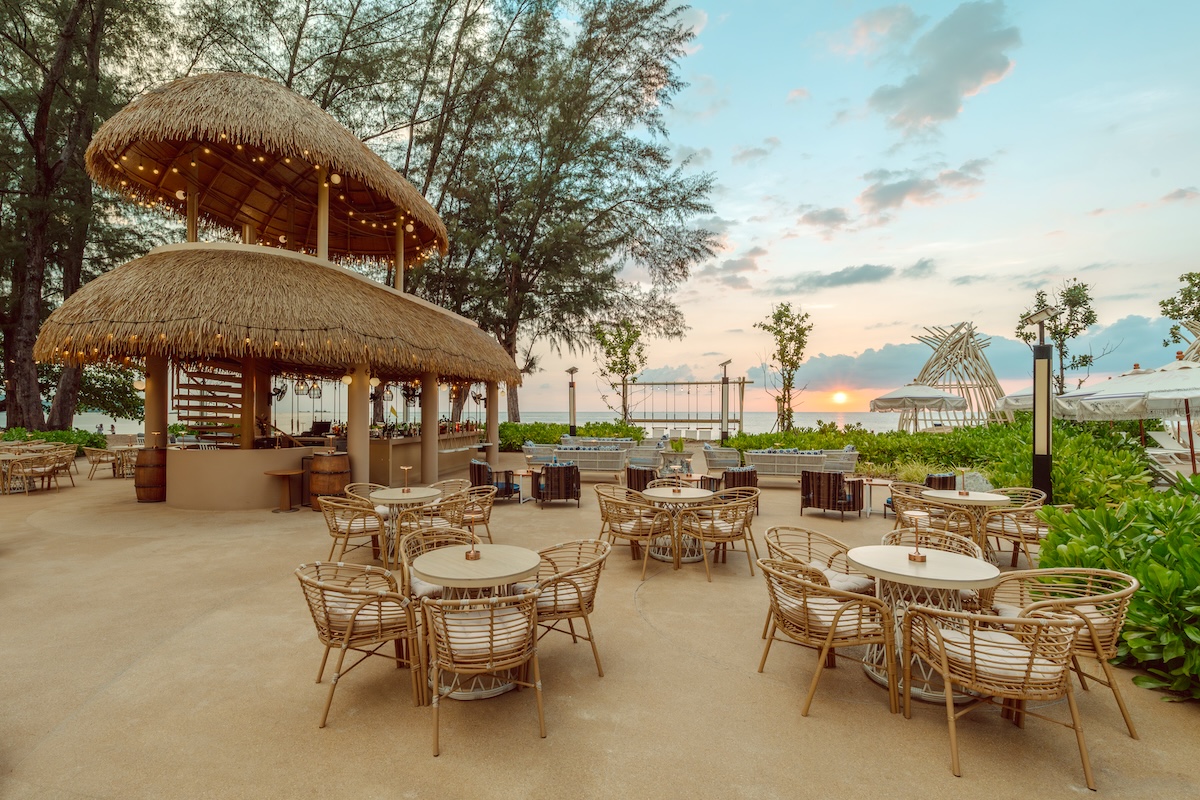 เขาหลัก เอมเมอรัลด์ บีช รีสอร์ต แอนด์ สปา Khaolak Emerald Beach Resort & Spa — บาร์