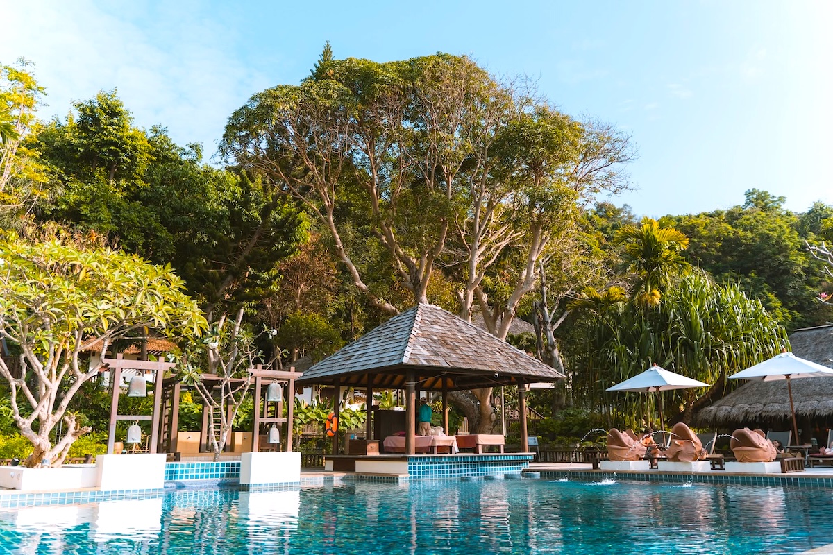 เลอ วิมาน คอทเทจ แอนด์ สปา Le Vimarn Cottages & Spa — สระว่ายน้ำ