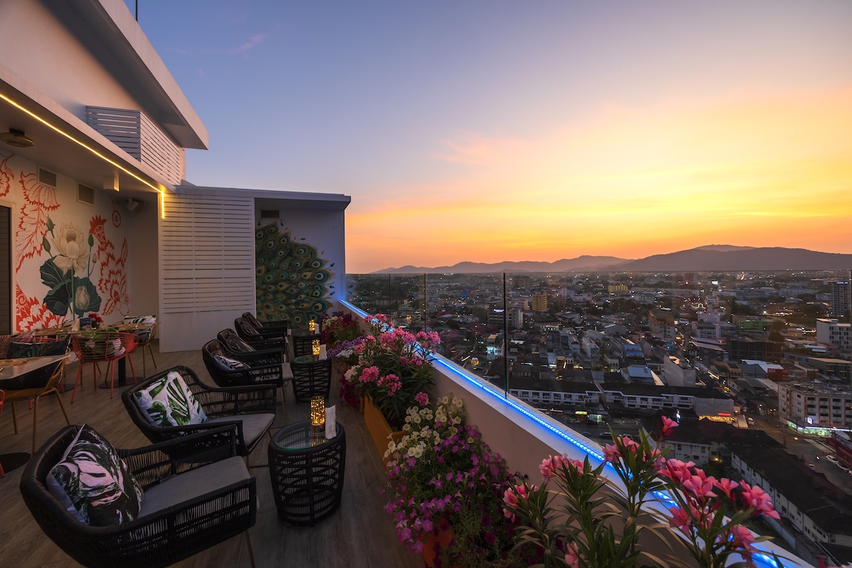 โรงแรมโนโวเทล ภูเก็ต ซิตี้ โภคีธรา Novotel Phuket City Phokeethra — ภาพภายนอก