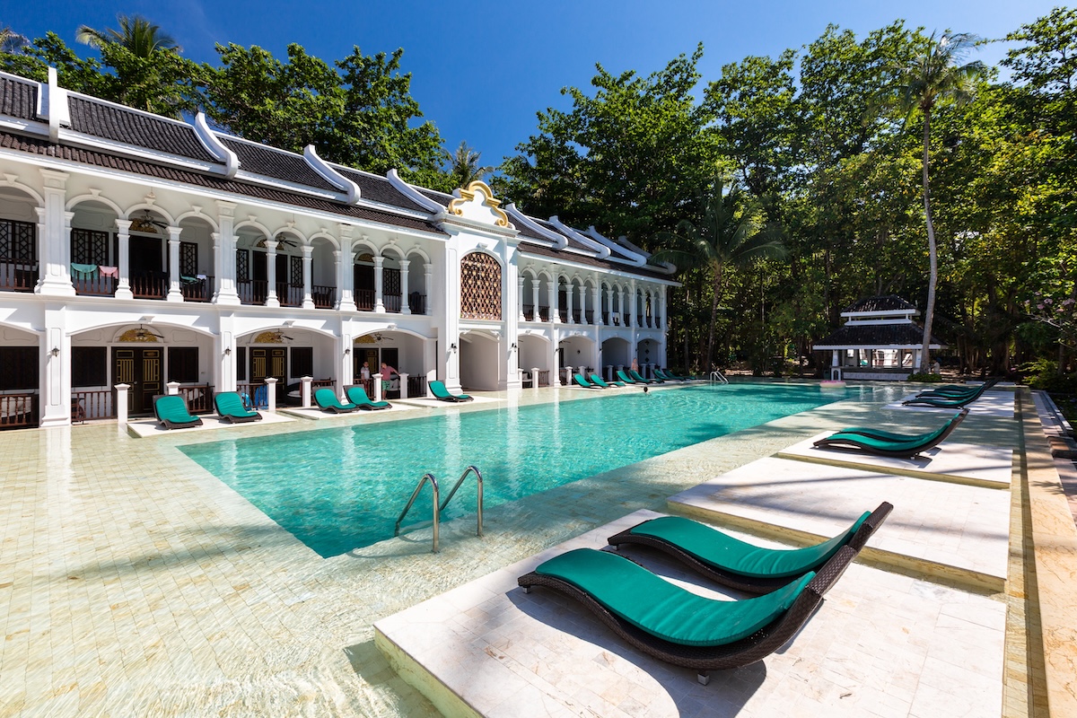 ราชา ไอส์แลนด์ รีสอร์ท Racha Island Resort — สระว่ายน้ำ