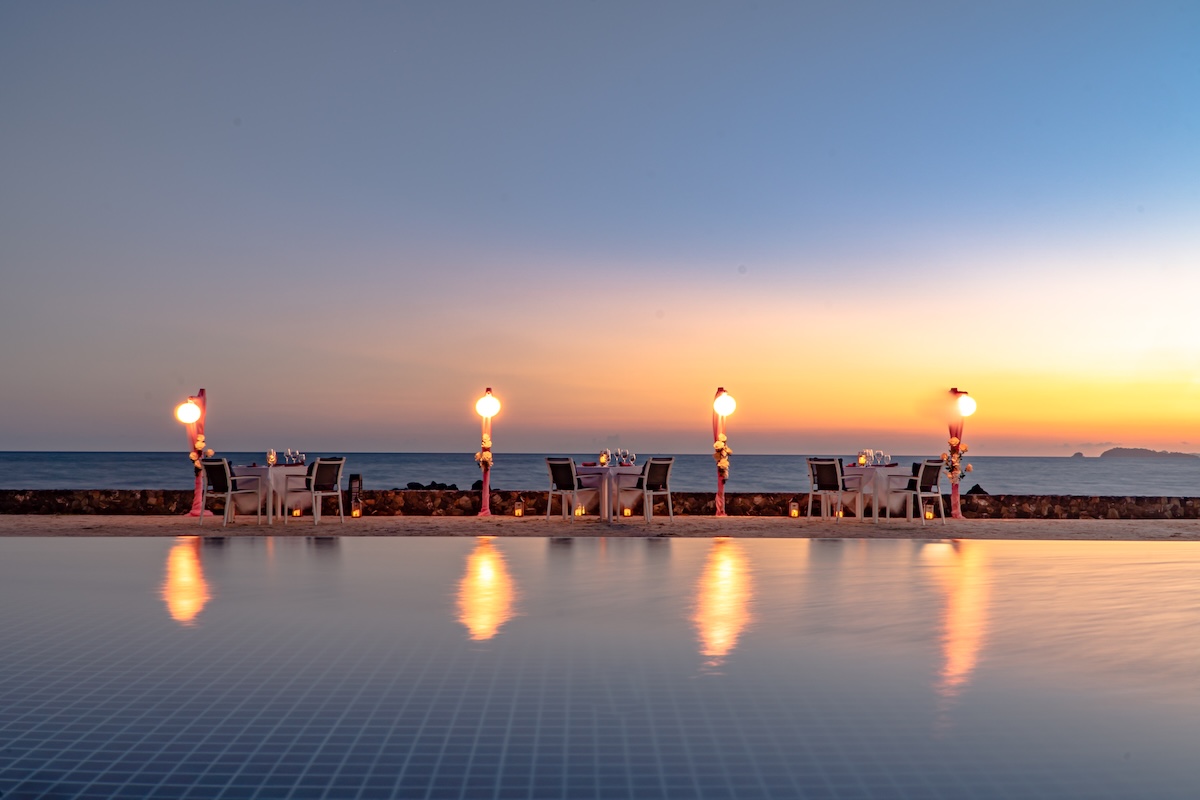 ระยอง แมริออท รีสอร์ต แอนด์ สปา Rayong Marriott Resort & Spa — ห้องอาหาร