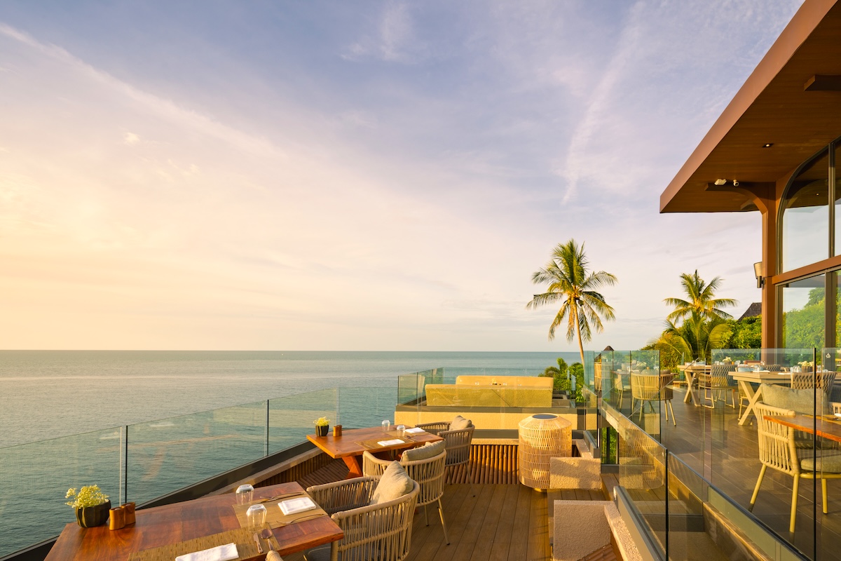 ศิลาวดี พูล สปา รีสอร์ท Silavadee Pool Spa Resort — ห้องอาหาร The Height