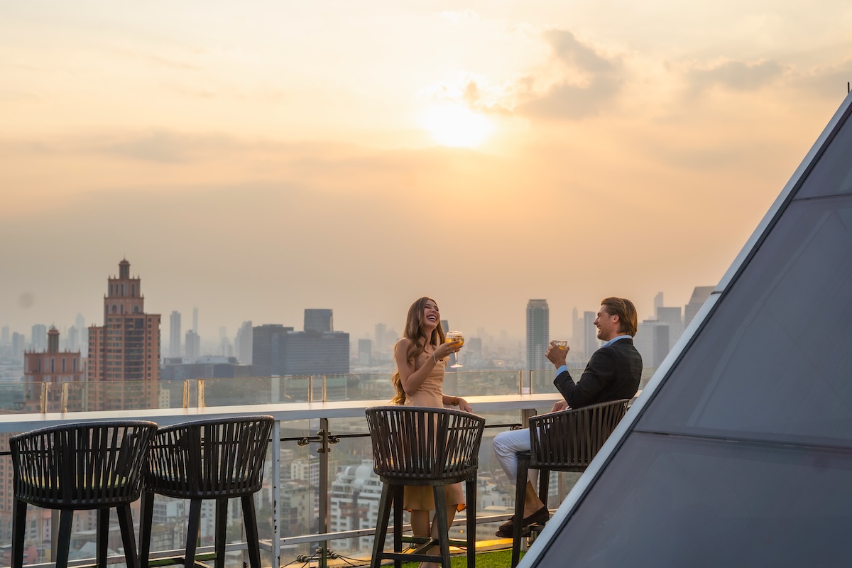สกายวิว โฮเทล กรุงเทพฯ เอ็ม ดิสทริคท์ SKYVIEW Hotel Bangkok EM District — ภาพภายนอก