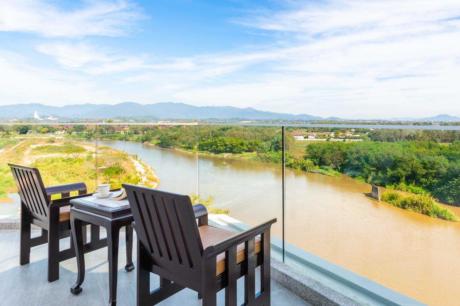 เดอะ ริเวอร์รี บาย กะตะธานี The Riverie by Katathani — ห้องนอน