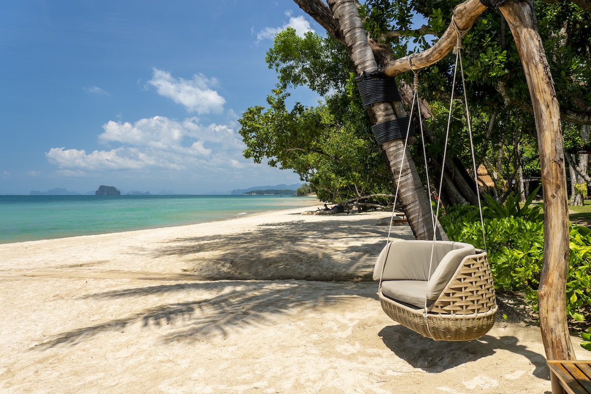 เดอะ ทับแขก กระบี่ บูทีค รีสอร์ท The Tubkaak Krabi Boutique Resort — ชายหาด