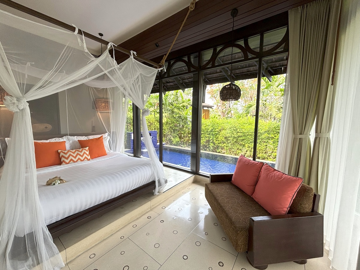 เดอะ วิจิตร รีสอร์ต ภูเก็ต The Vijitt Resort Phuket — ห้องนอน