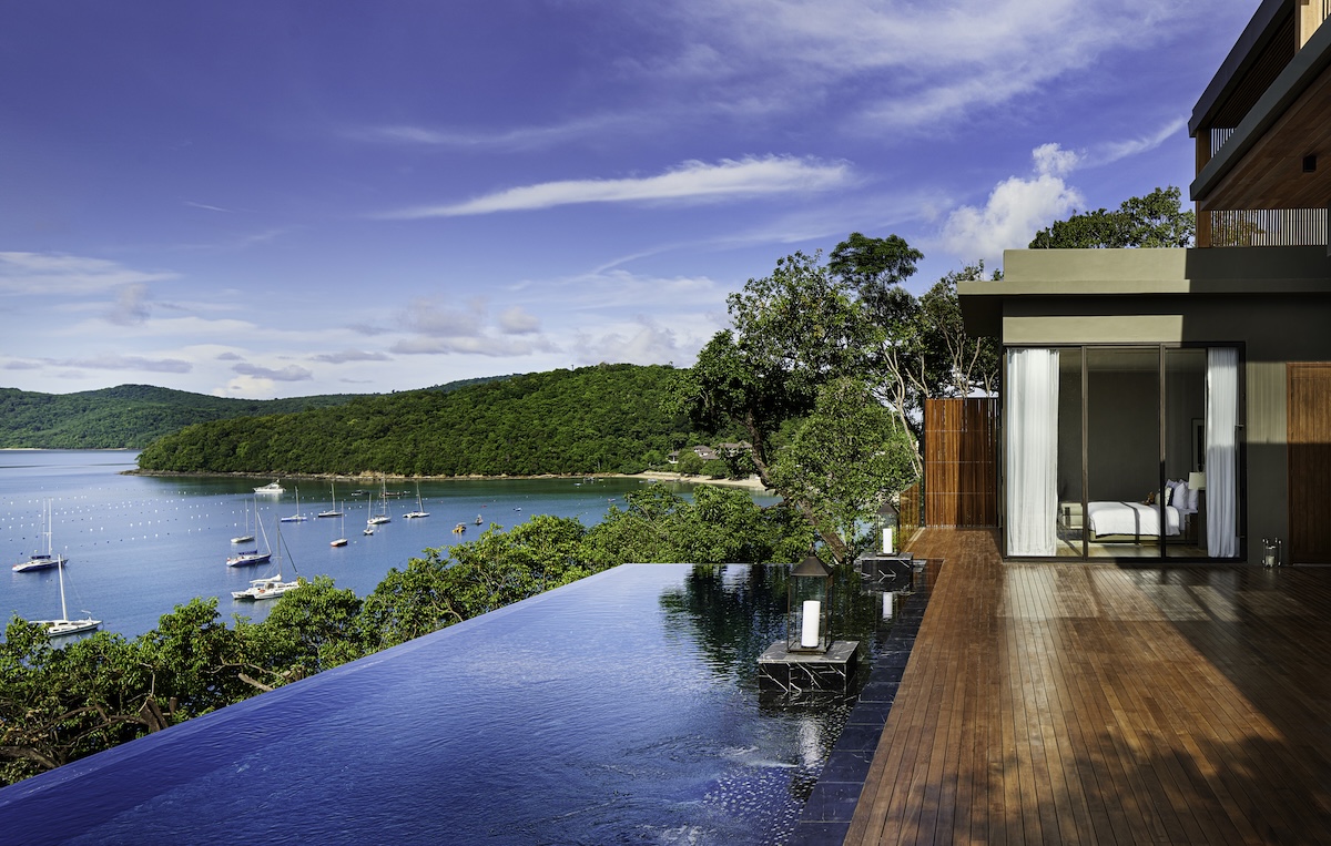 วี วิลล่า ภูเก็ต เอ็มแกลเลอรี คอลเลคชั่น V Villas Phuket – MGallery Collection — ห้องนอน