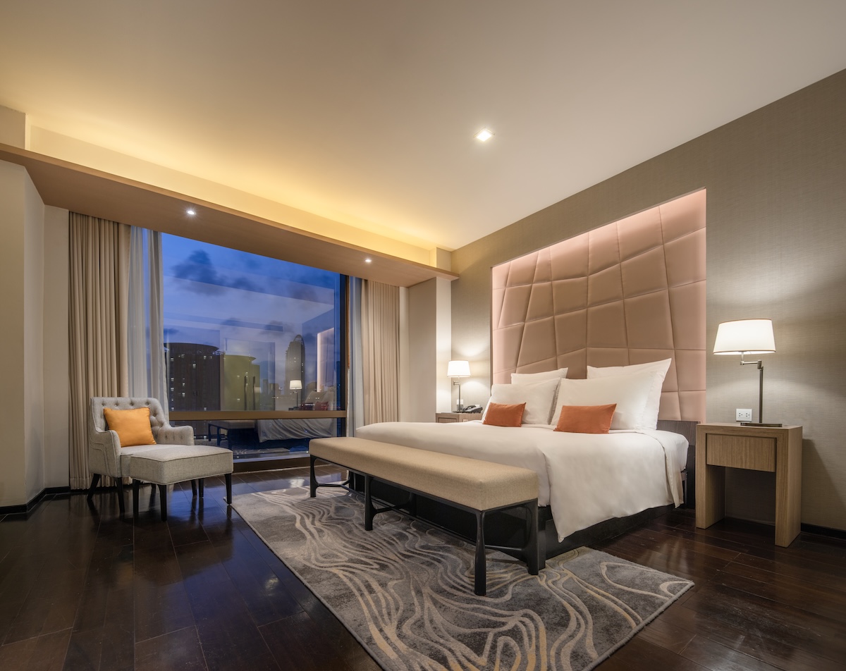 โรงแรม วี กรุงเทพฯ เอ็มแกลลอรี คอลเลคชั่น VIE Hotel Bangkok – MGallery Collection — ห้องนอน