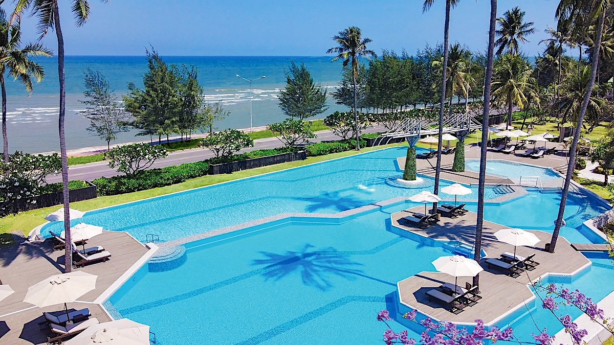 วินด์แดม หัวหิน ปราณบุรี รีสอร์ท แอนด์ วิลล่า Wyndham Hua Hin Pranburi Resort & Villas — สระว่ายน้ำ