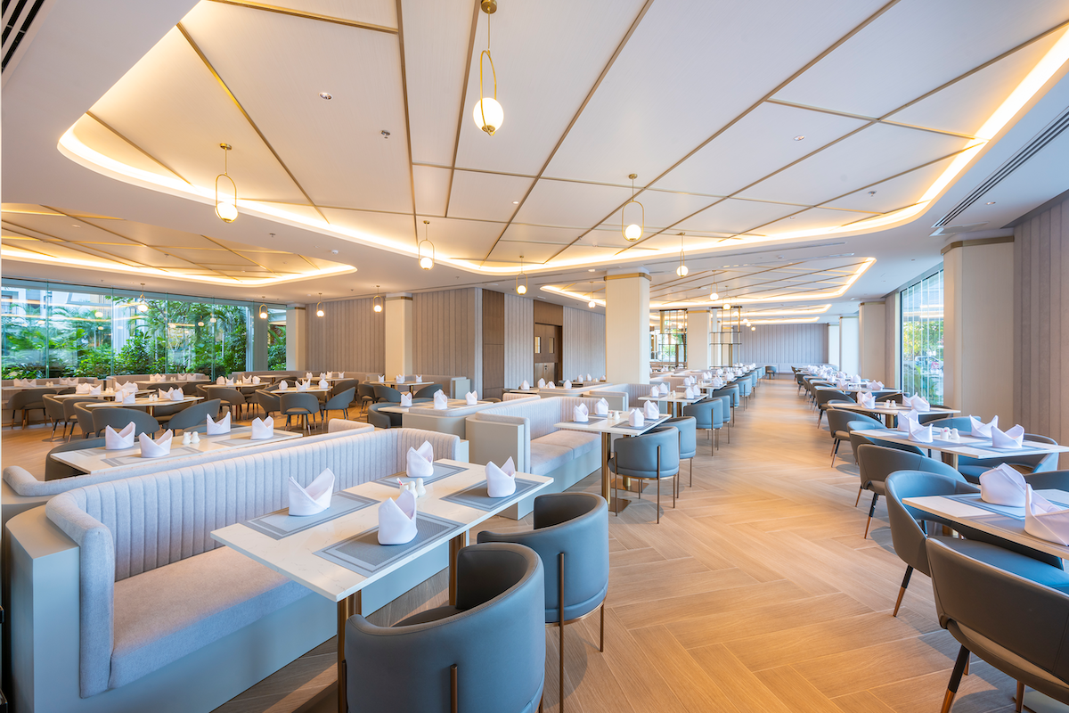 โรงแรมวินด์แฮม จอมเทียน พัทยา Wyndham Jomtien Pattaya — ห้องอาหาร