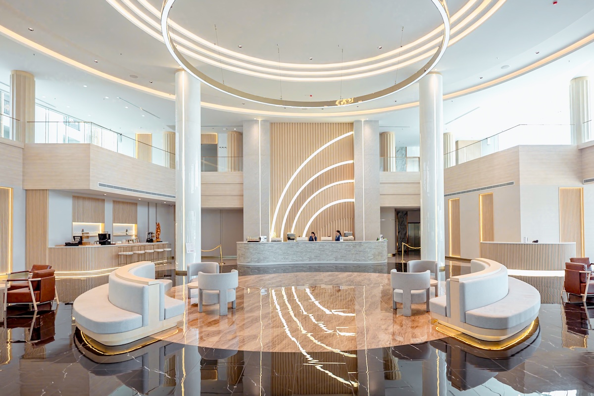 โรงแรมวินด์แฮม จอมเทียน พัทยา Wyndham Jomtien Pattaya — ล็อบบี้